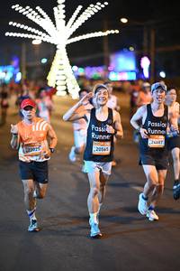 BIB: 22025, 20565, 24687
                            <button type="button" onclick="openModal(23146783)" class="btn btn-primary btn-sm float-right btn-popup" data-toggle="modal" data-target=".modal-high-quality">
                        <i class="fas fa-shopping-cart"></i> Add to Cart
                    </button>
                                            <button type="button" onclick="isThisMe(23146783, true)" class="btn btn-success btn-sm float-right btn-popup btn-isme hidden" data-toggle="tooltip" data-placement="bottom" title="นี่คือรูปของคุณใช่ไหม คลิกที่นี่เพื่อเอาเข้าอัลบั้ม">
                        <i class="fas fa-plus"></i> Add to album
                    </button>
                    <button type="button" onclick="isThisMe(23146783, false)" class="btn btn-warning btn-sm float-right btn-popup btn-isnotme hidden">
                        <i class="fas fa-ban"></i> Remove from album
                    </button>